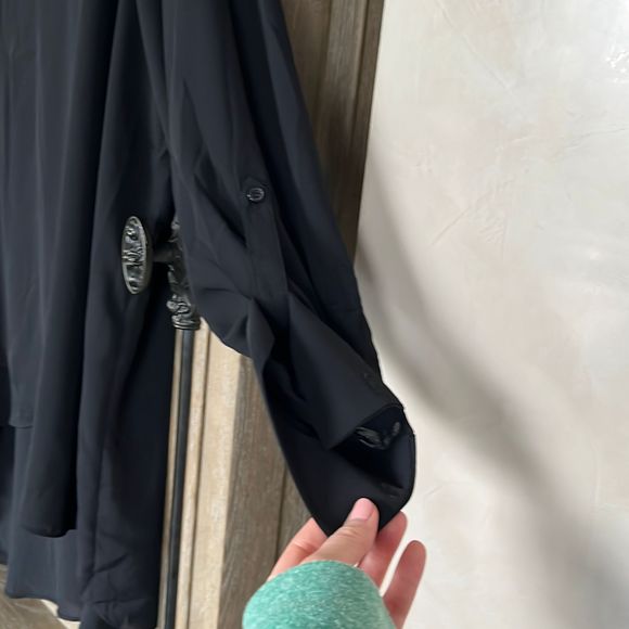 Catherine Malandrino Black High Low Tunic Blouse Top With Roll Tab Sleeves size - Picture 6 of 9